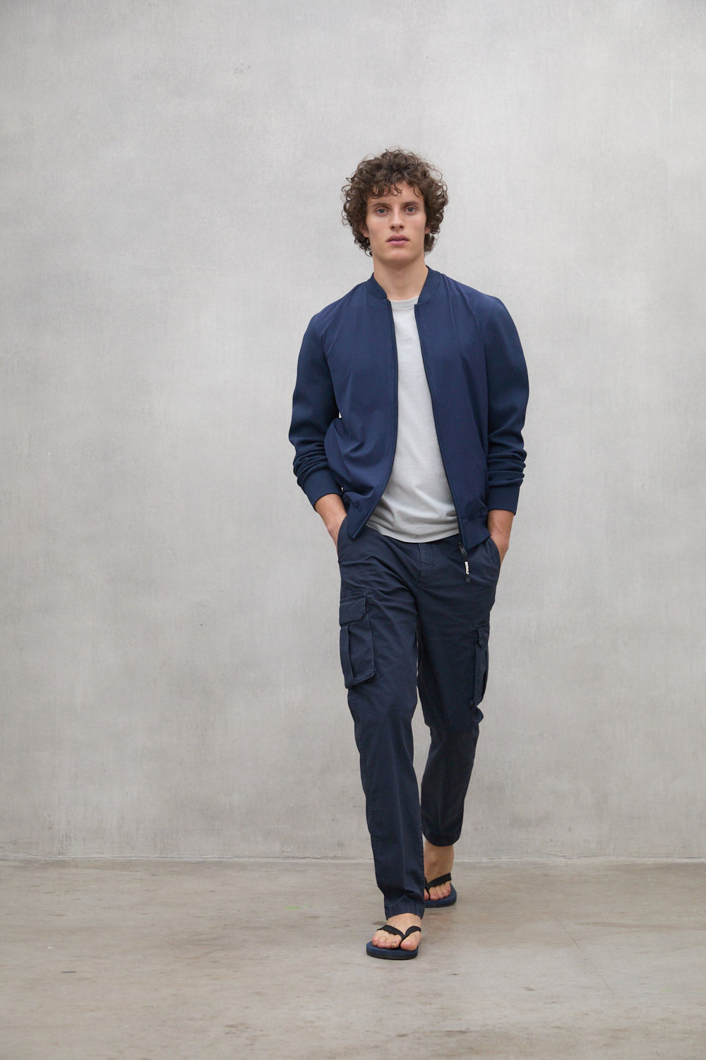 ecoalf-chaqueta-de-punto-kobus-azul-marino-poliamida-reciclada image 1