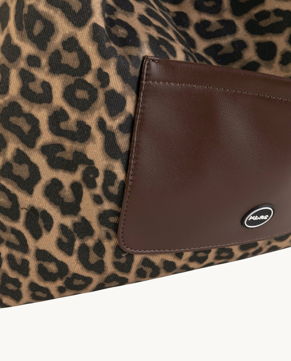 kbas-hobo-grande-reversible-animal-print-y-piel-sint-tica-color-marr-n image 8
