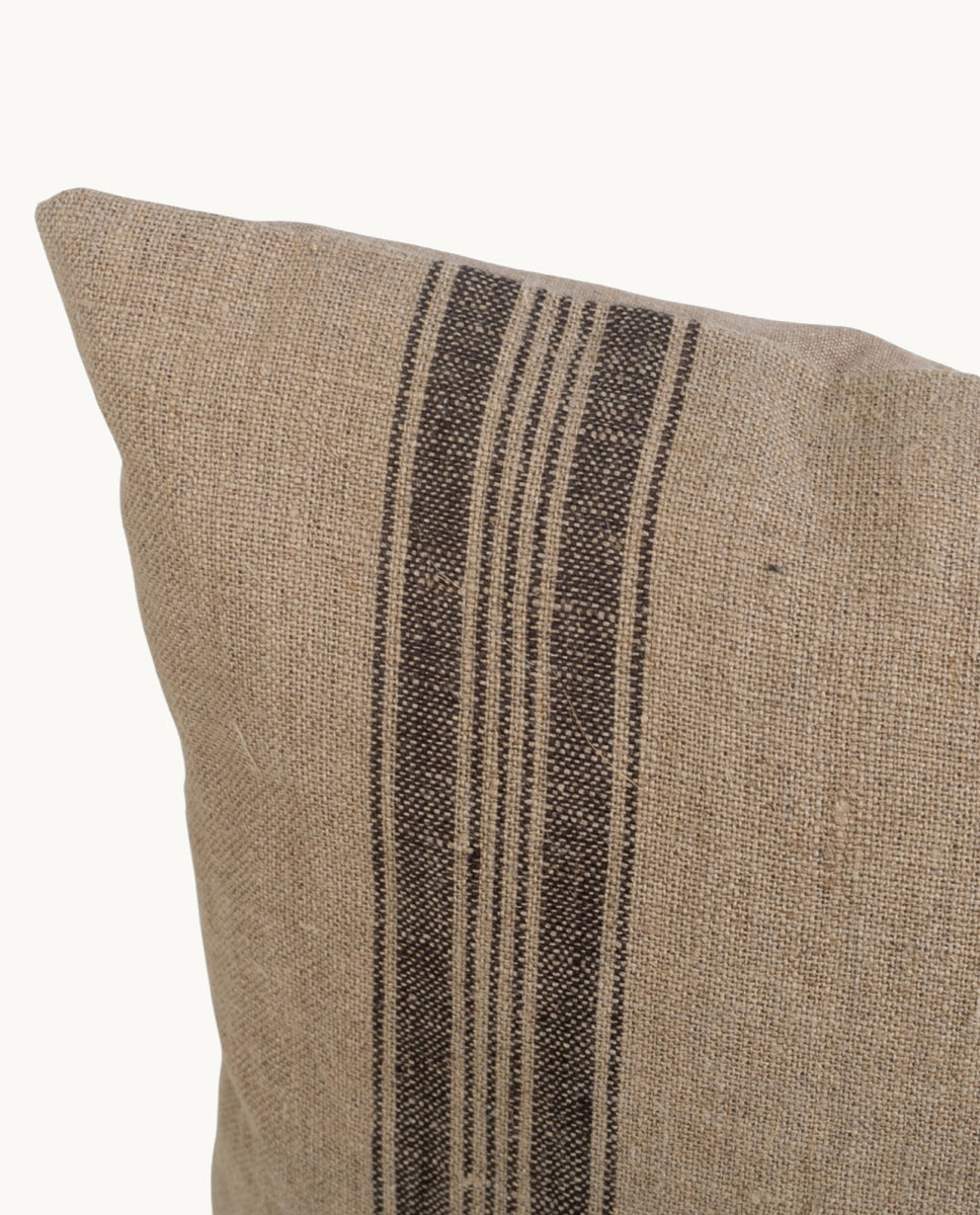 funda-de-coj-n-de-lino-kbas-45x45-cm-con-relleno-color-natural image 2