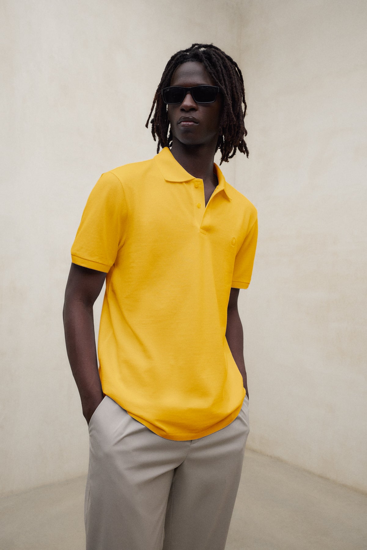 polo-ecoalf-tedan-de-piqu-en-algod-n-reciclado-color-amarillo-hombre-fit-regular image 2