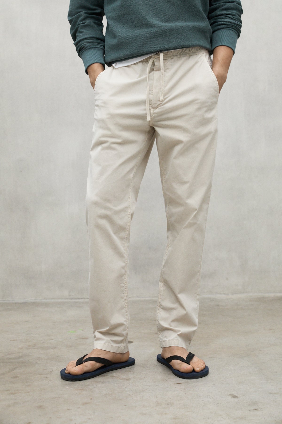 pantal-n-ecoalf-ethic-beige-de-hombre-algod-n-sostenible-y-elastano-fit-regular image 3