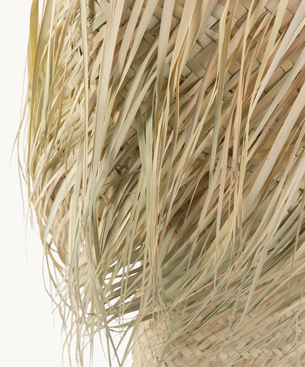 kbas-l-mpara-de-mesa-palma-natural-con-flecos-30x50 image 3