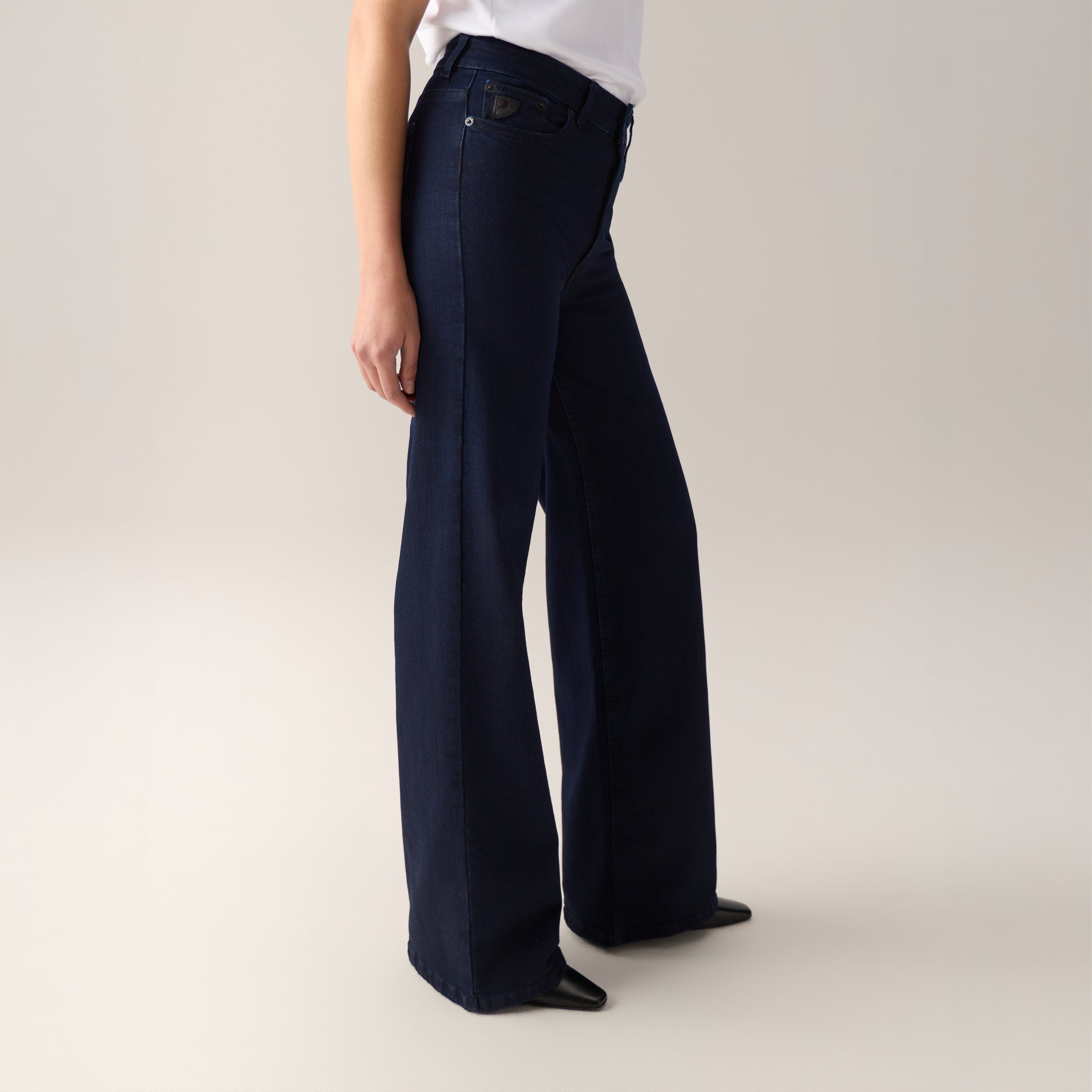 lois-palazzo-pantal-n-de-mujer-tiro-alto-largo-l30-acabado-rinse-tallas-24-30 image 3