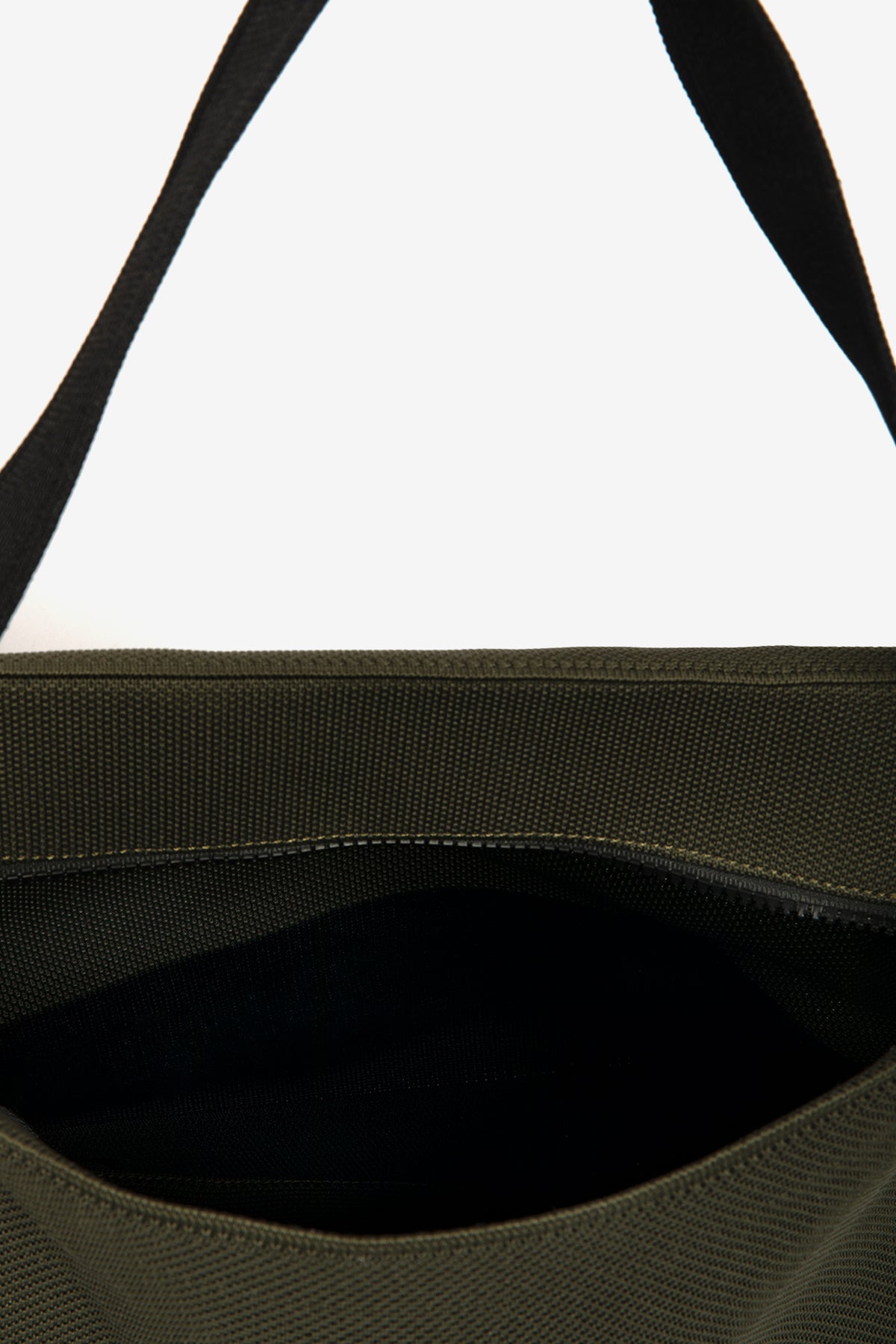 ecoalf-bolso-bucket-tika-khaki-bolso-de-hombro-de-punto-con-poli-ster-reciclado image 5