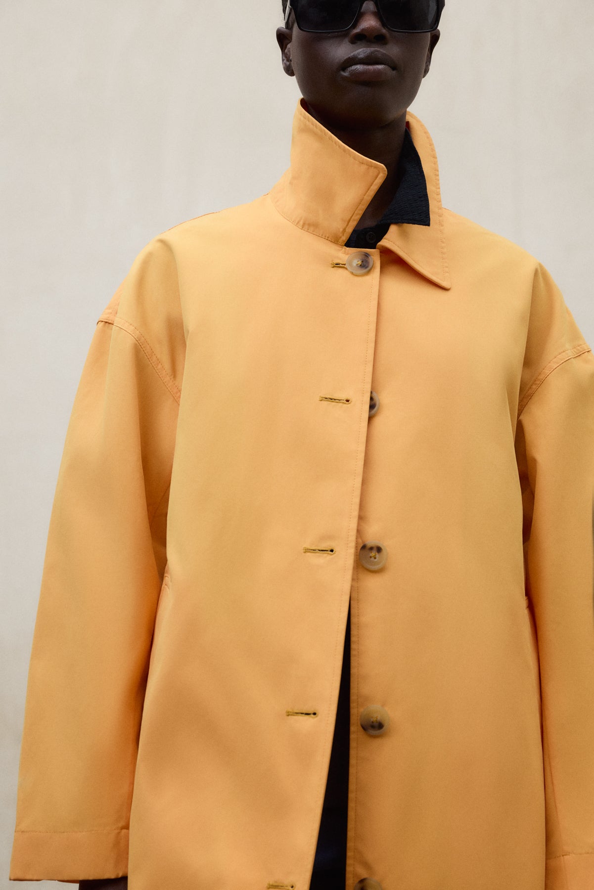 ecoalf-chaqueta-stong-naranja-abrigo-relajado-con-poli-ster-reciclado image 4