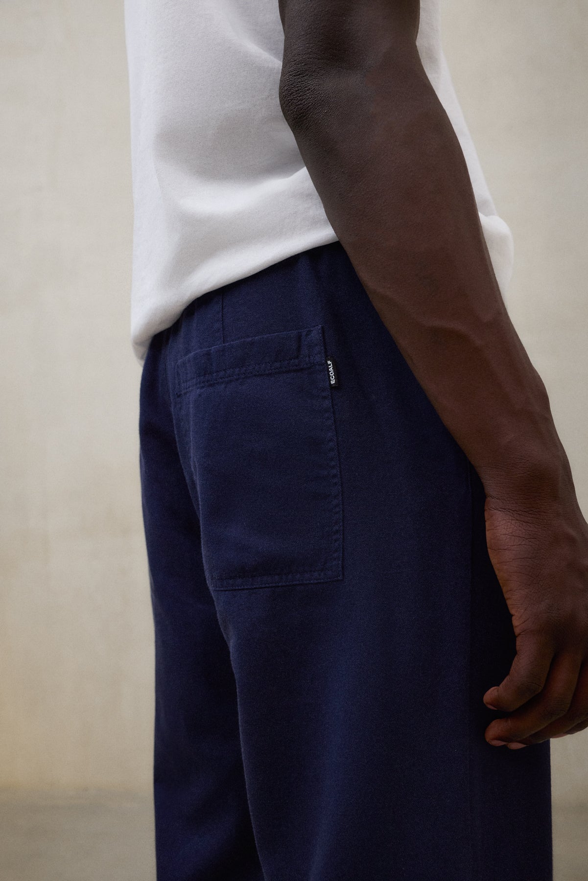 ecoalf-pantalones-gina-azul-marino-de-algod-n-org-nico-para-hombre image 7