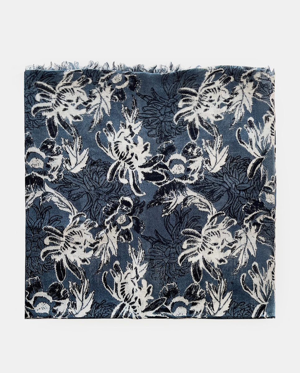 abbacino-pa-uelo-lana-gris-estampado-floral image 1