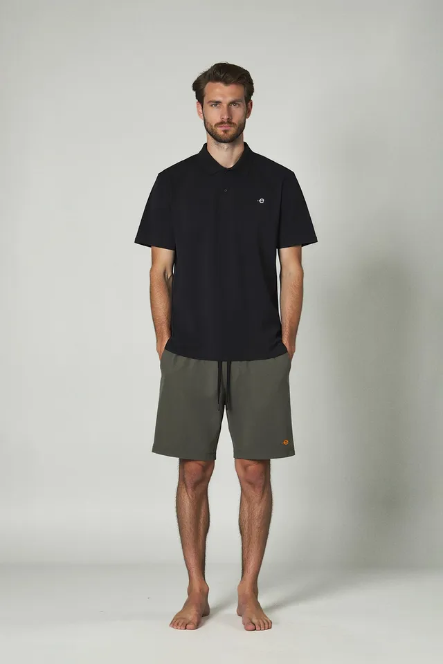 ecoalf-polo-jones-negro-polo-t-cnico-de-hombre-de-nylon-reciclado image 1