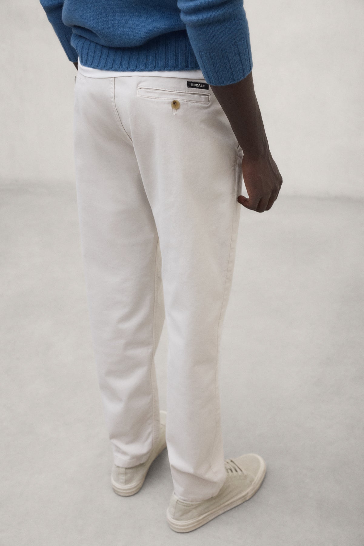pantal-n-chino-ecoalf-ethiwin-beige-para-hombre image 4