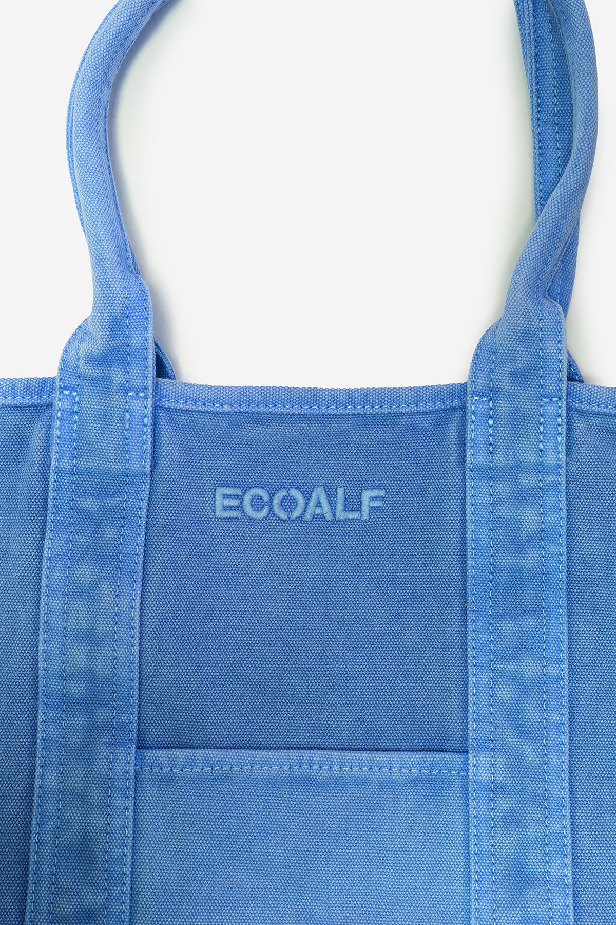 bolso-mediano-palms-azul-de-mujer-ecoalf-100-algod-n-reciclado-garment-dyed image 6