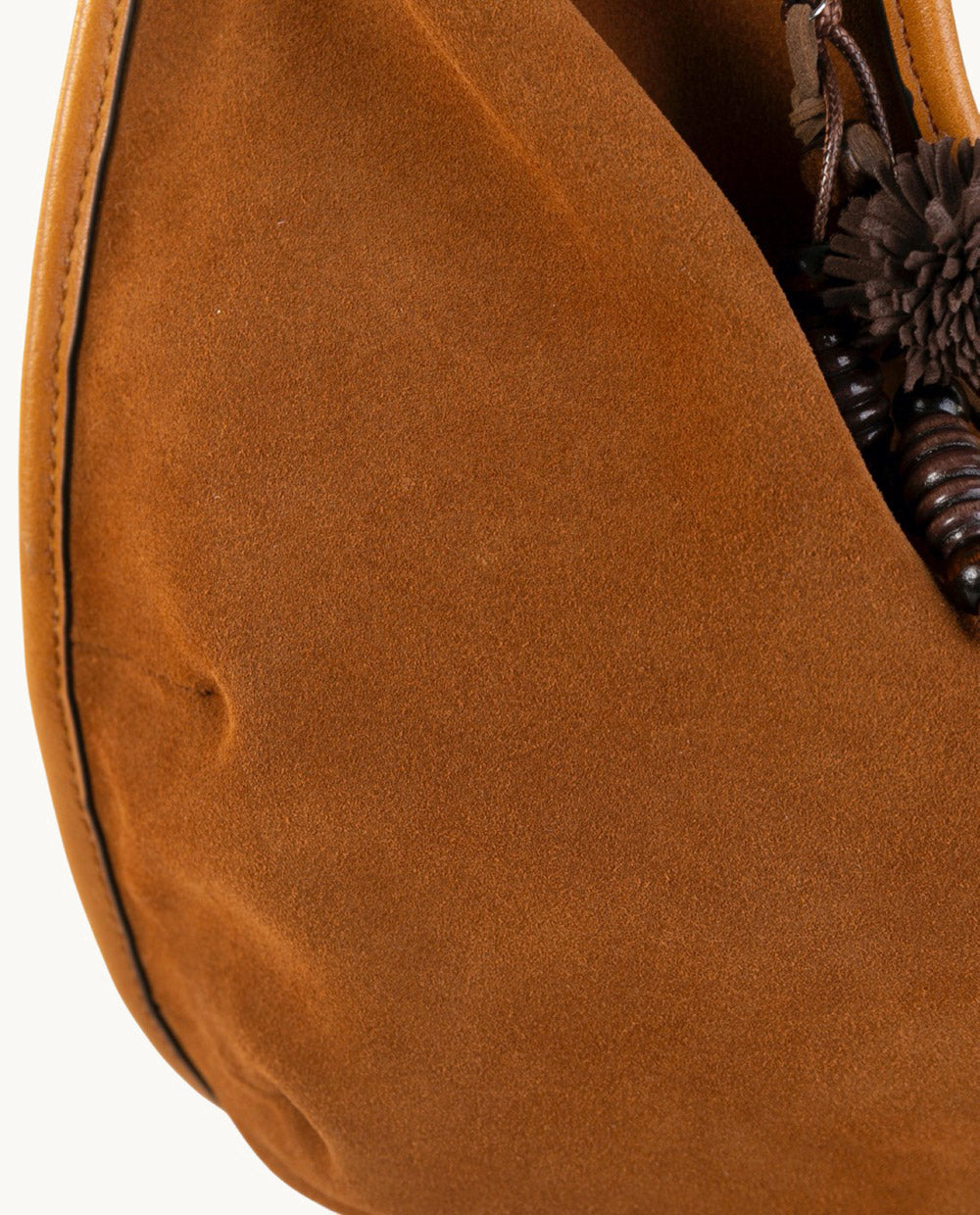 bolso-hobo-kbas-de-piel-serraje-urban-castellana-color-cuero-37x15x32-cm image 7