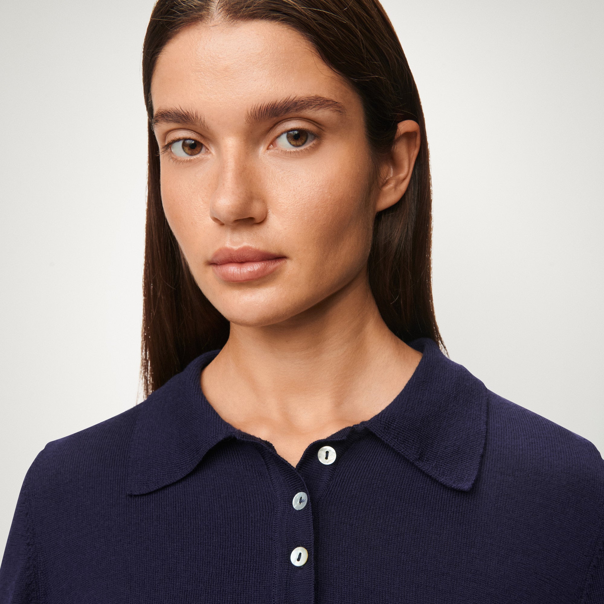lois-gala-jersey-de-lana-merino-para-mujer-en-azul-oscuro image 3
