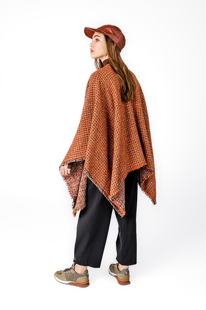 abbacino-poncho-mujer-naranja-jaspeado-oto-o-invierno image 4