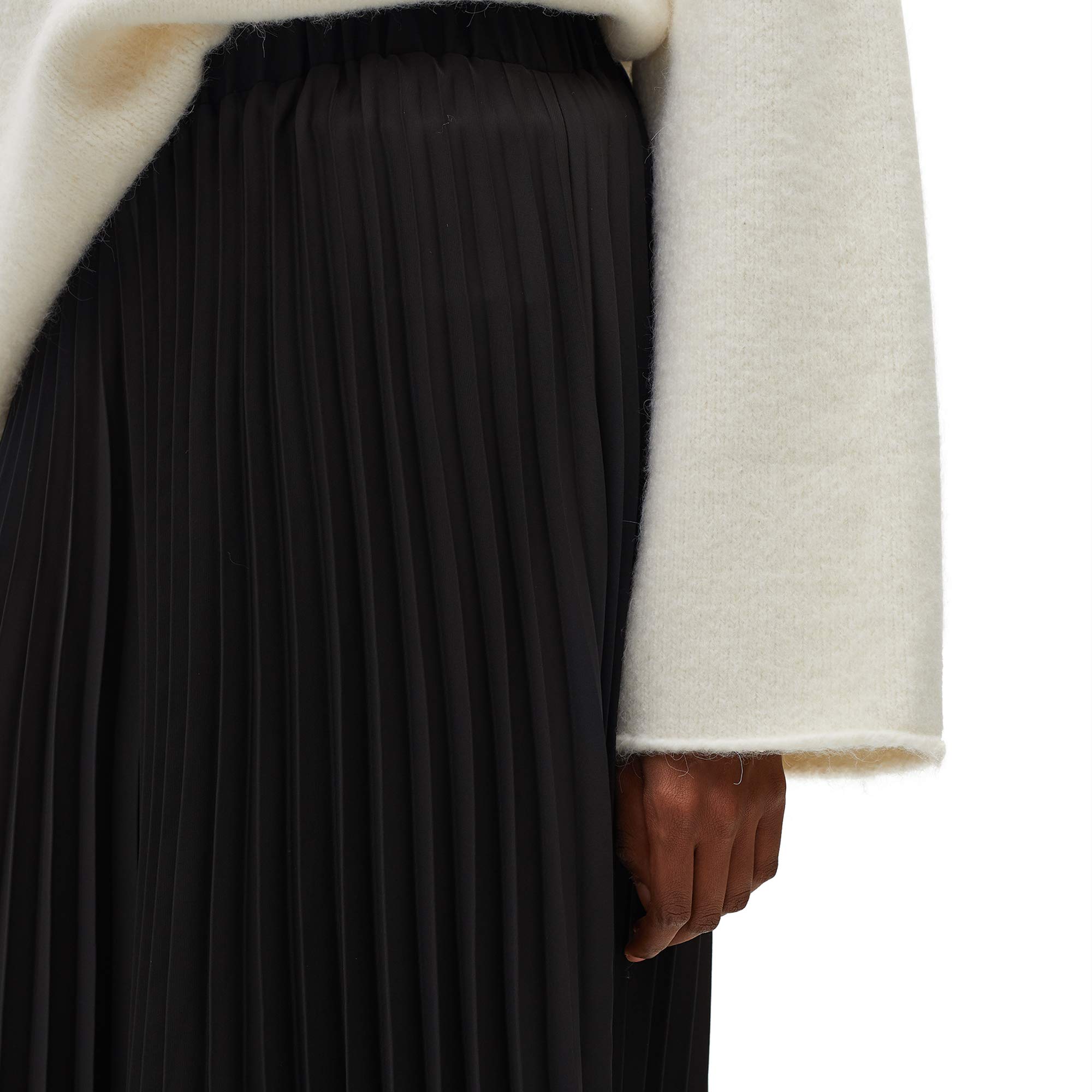 parfois-pantal-n-ancho-plisado-negro-mujer image 4