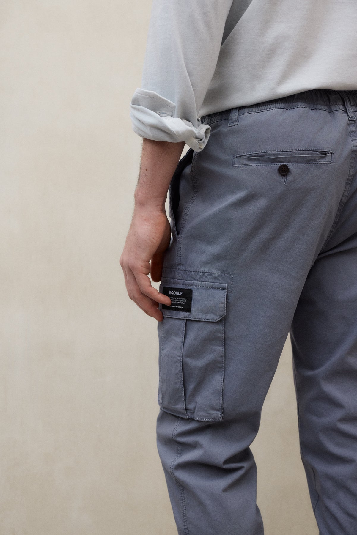 ecoalf-pantalones-ethicargo-azul-de-hombre-64-algod-n-regenerativo-cargo-y-tinte image 4