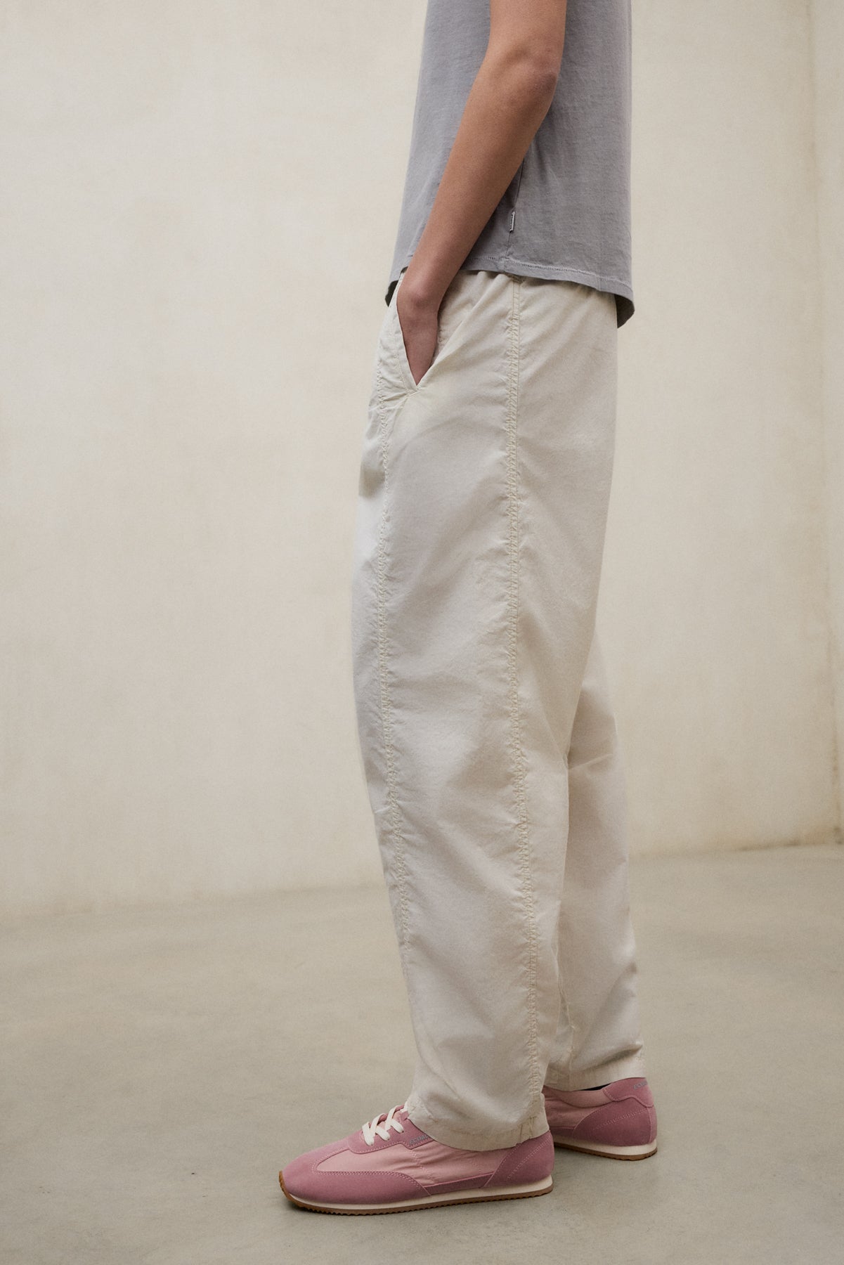 pantalones-ripoll-ecoalf-beige-100-algod-n-regenerativo-tinte-natural-corte-regu image 4