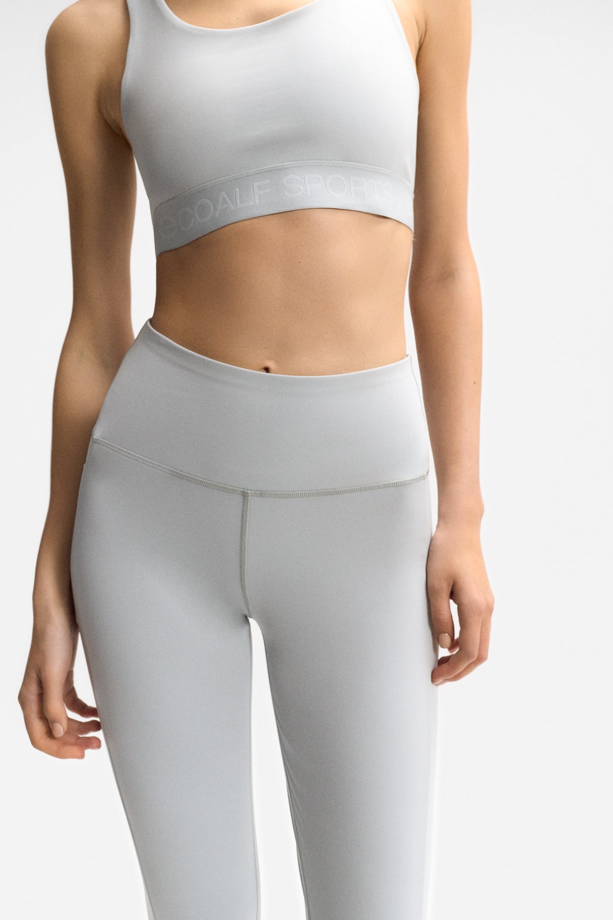 ecoalf-leggings-performance-lisbon-para-mujer-compresivos-transpirables-con-bols image 4