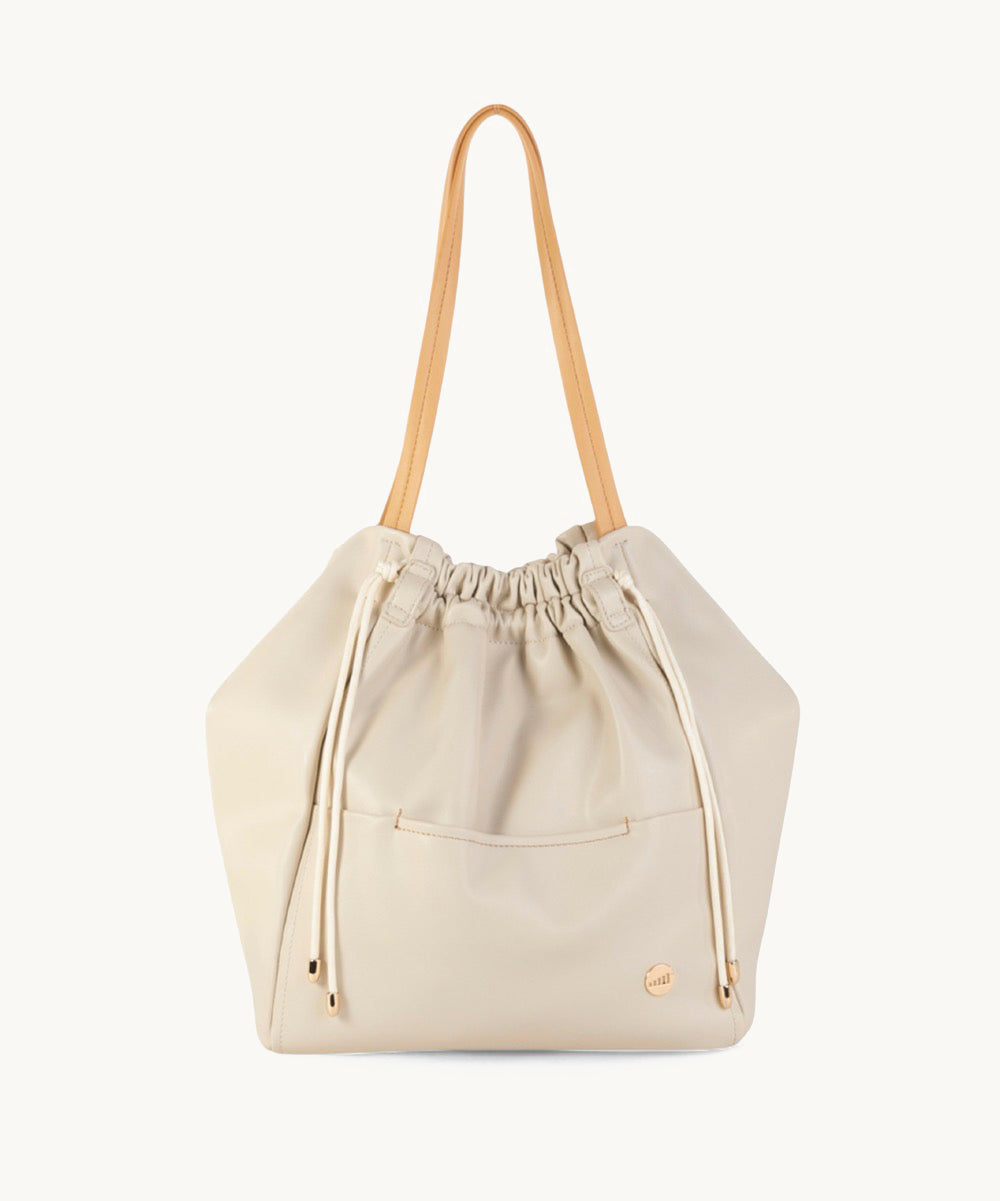 bolso-urban-xana-shopping-de-pu-beige-con-cierre-de-cordones-ajustable image 4