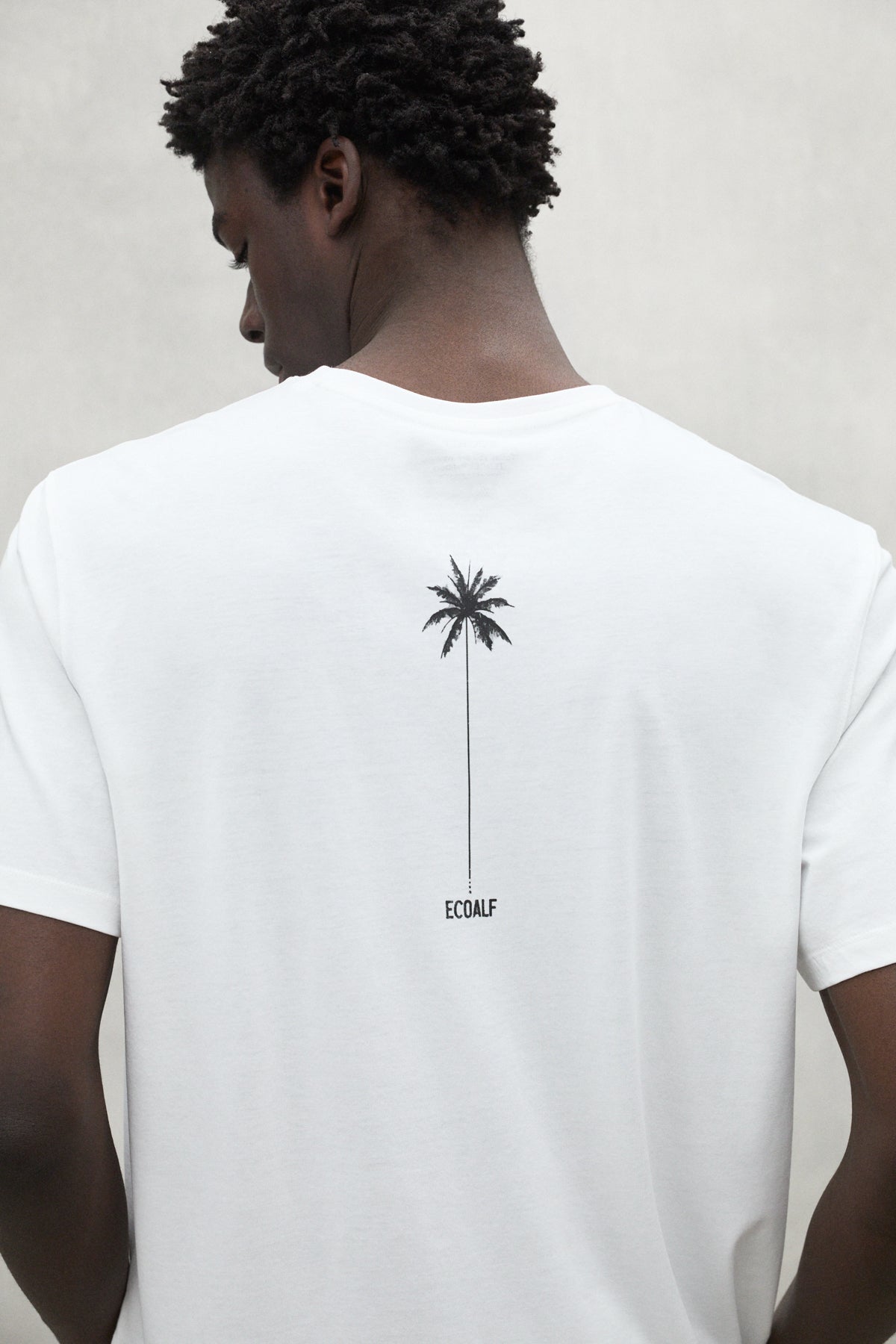 camiseta-ecoalf-limbe-blanca-de-tencel-lyocell image 2