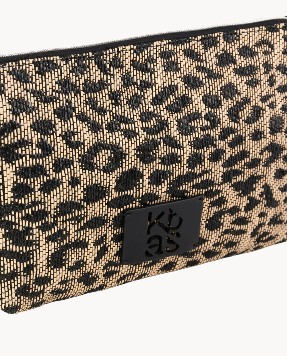 kbas-cartera-pp-animal-print-leopardo-con-cremallera-30x3x21-cm image 2