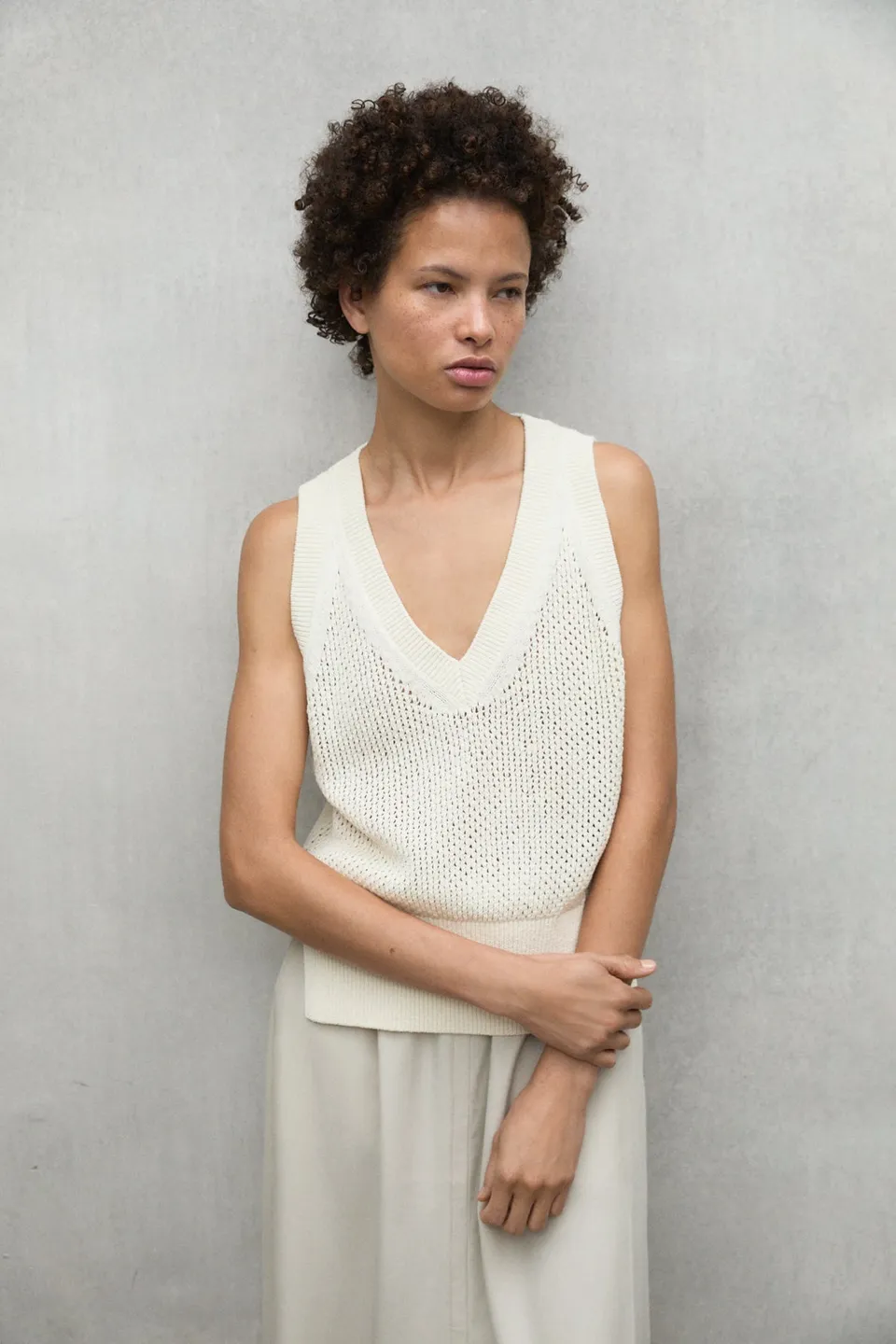 jersey-colda-beige-de-ecoalf-para-mujer-45-algod-n-reciclado-punto-calado-fit-re image 1