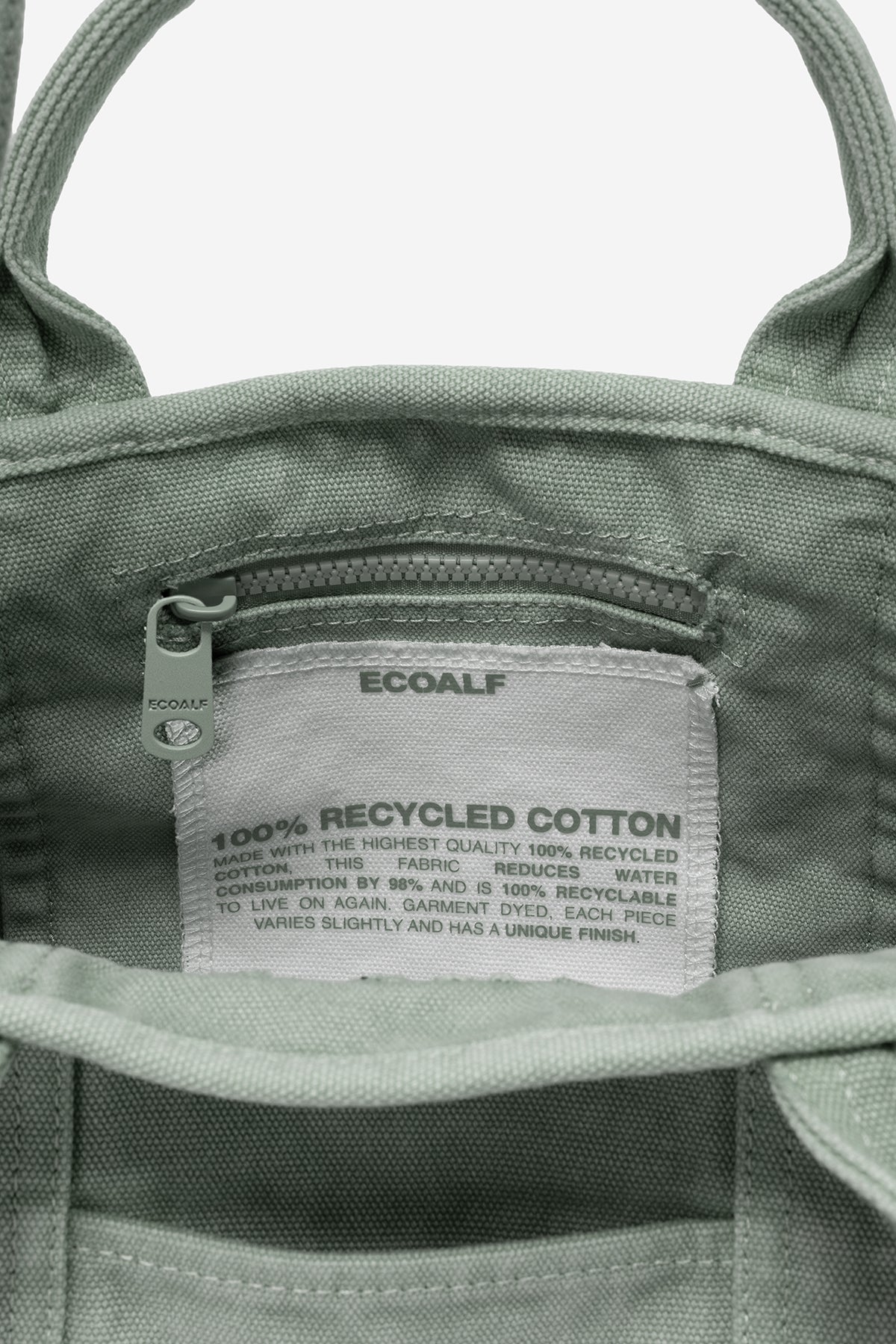 bolso-peque-o-palms-mini-verde-de-mujer-de-ecoalf-100-algod-n-reciclado-garment- image 5
