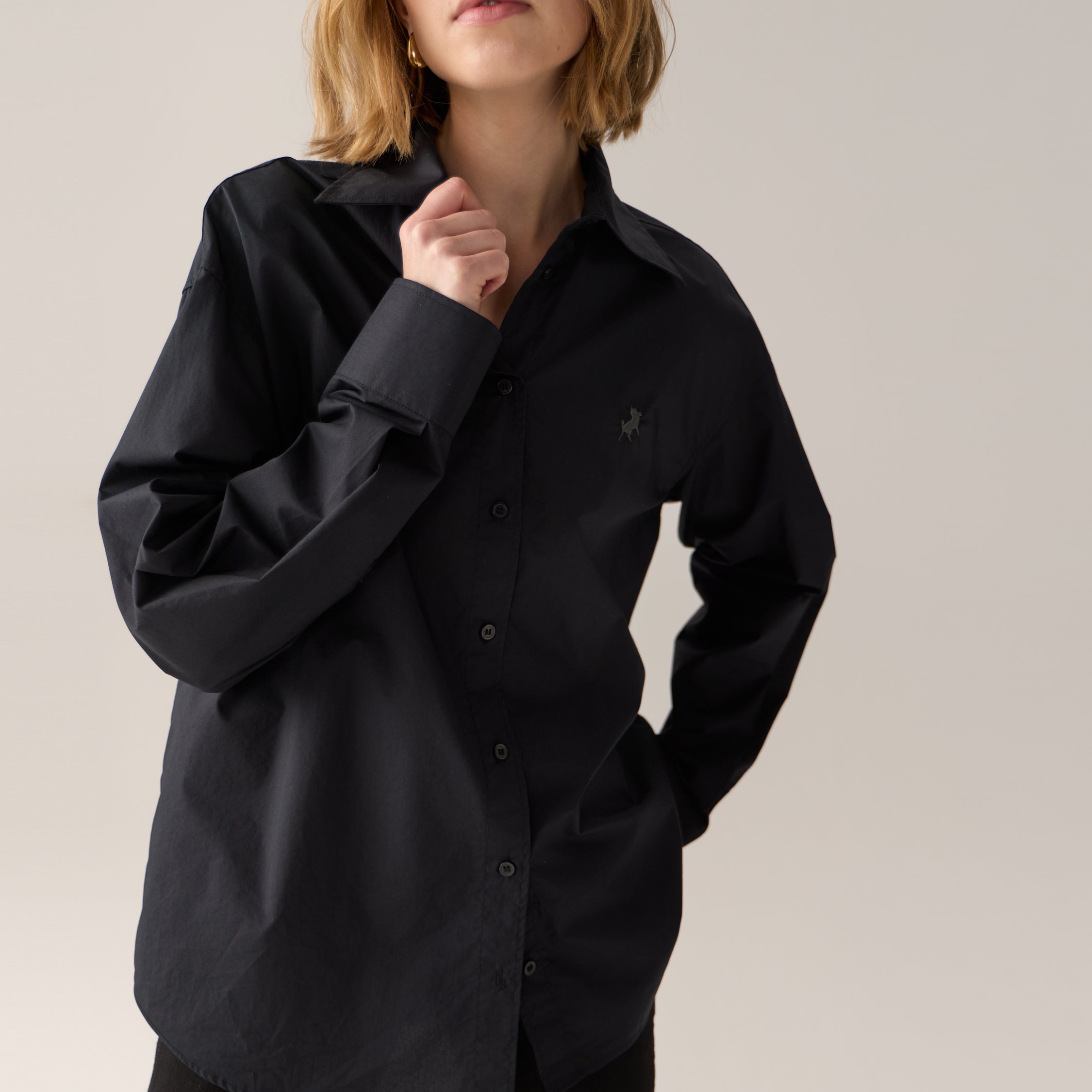 lois-caryn-3613-8153-top-de-punto-100-algod-n-en-negro image 3