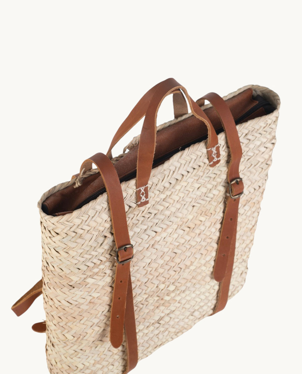 mochila-de-palma-natural-kbas-con-asas-de-cuero-color-natural image 4