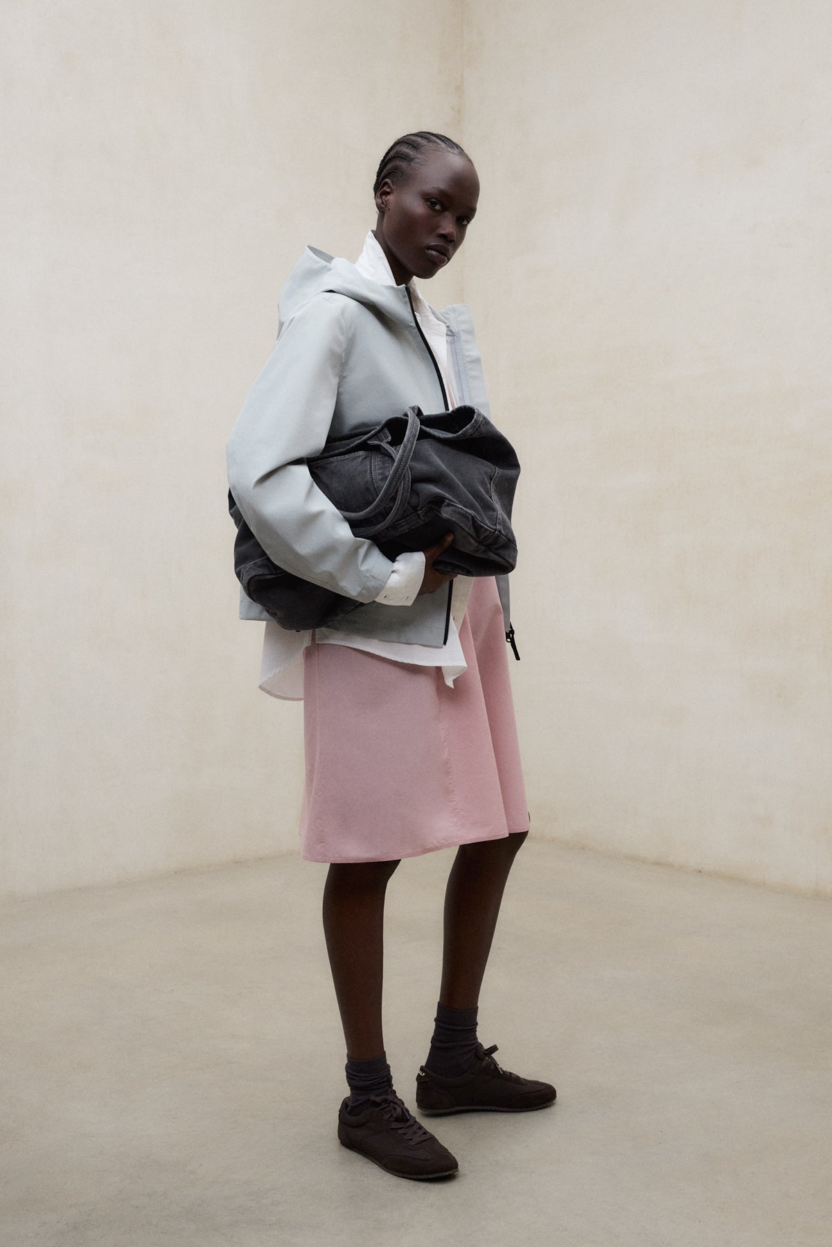 ecoalf-chaqueta-venis-gris-claro-impermeable-para-mujer image 3