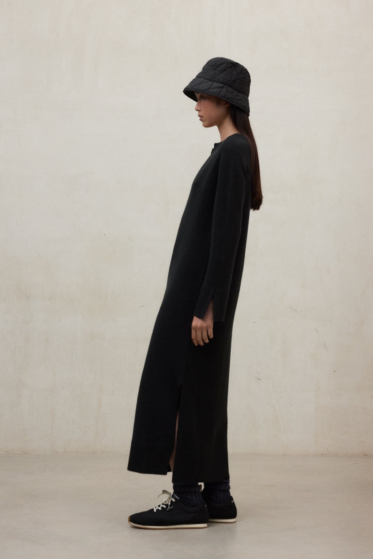 ecoalf-sombrero-bucket-flock-negro-poli-ster-reciclado image 3