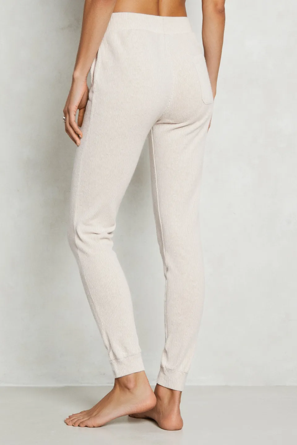pantalones-ecoalf-stan-beige-de-mujer-65-algod-n-org-nico-30-reciclado-y-5-elast image 1