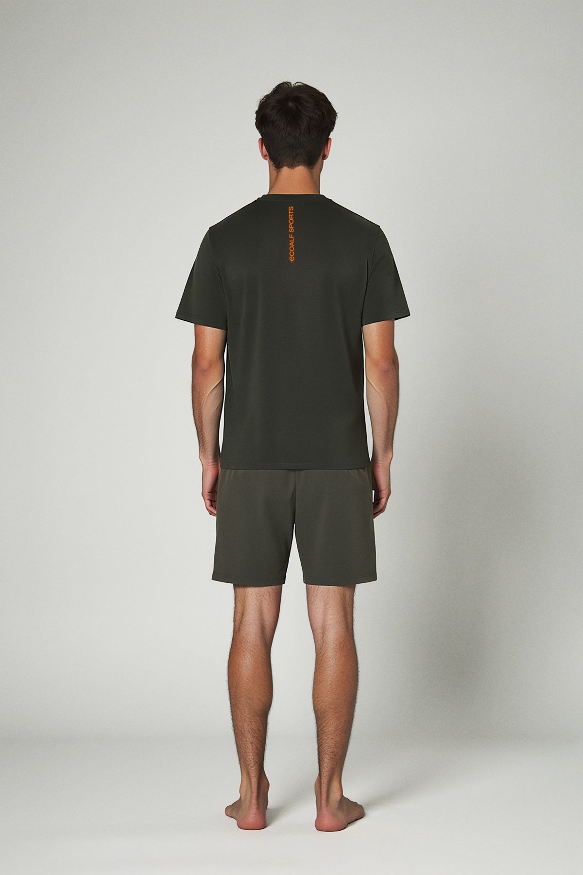 ecoalf-camiseta-sullivan-verde-para-hombre-modal-y-elastano image 2