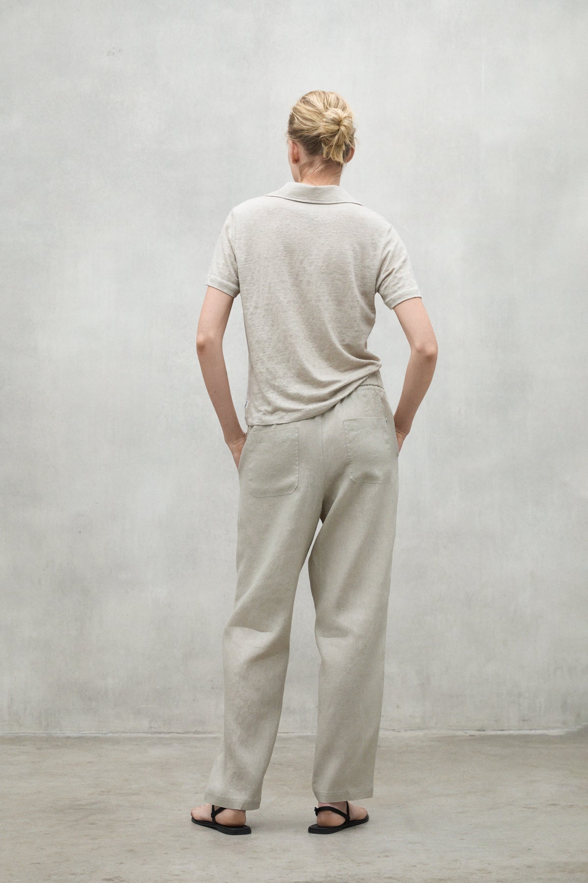 ecoalf-camiseta-troms-beige-mujer-100-lino image 3