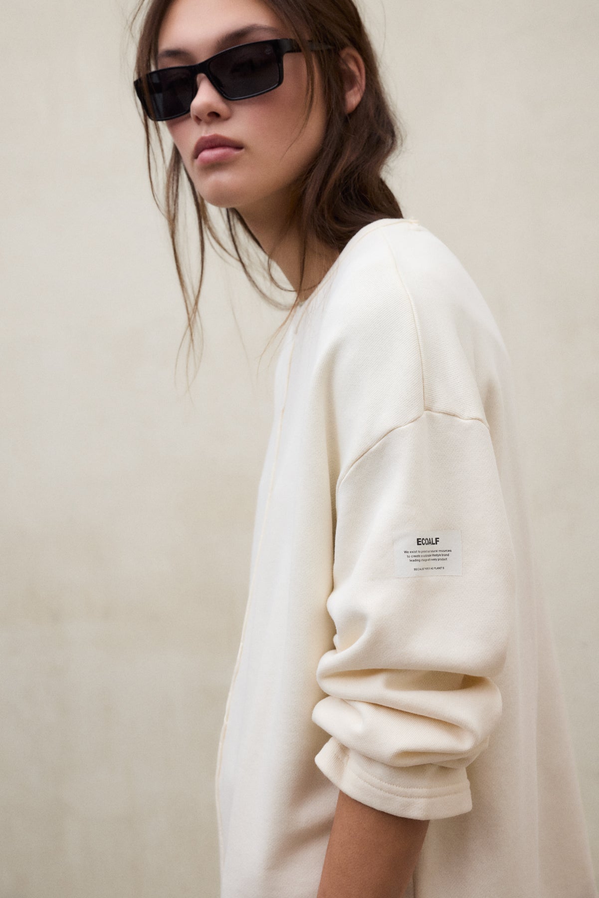 sudadera-ankara-ecoalf-de-algod-n-reciclado-beige-fit-oversize image 3