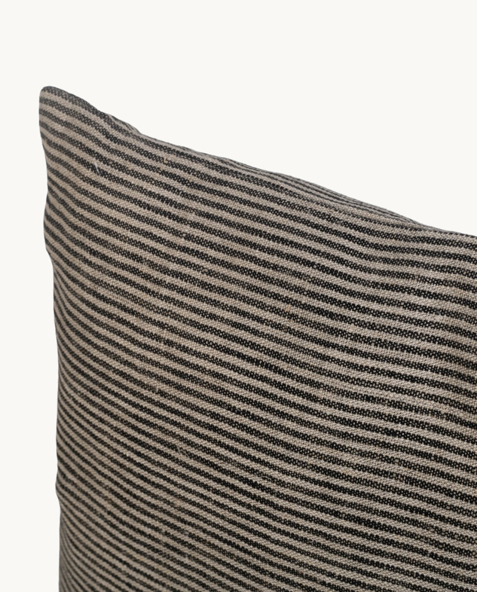 kbas-funda-coj-n-lino-con-relleno-40x60-cm image 2