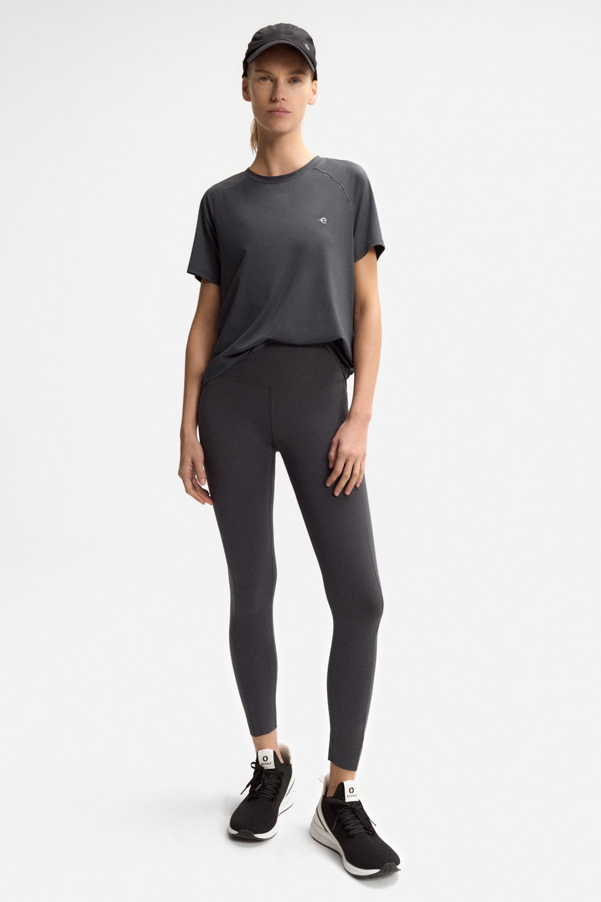 ecoalf-camiseta-amsterdam-gris-para-mujer image 3