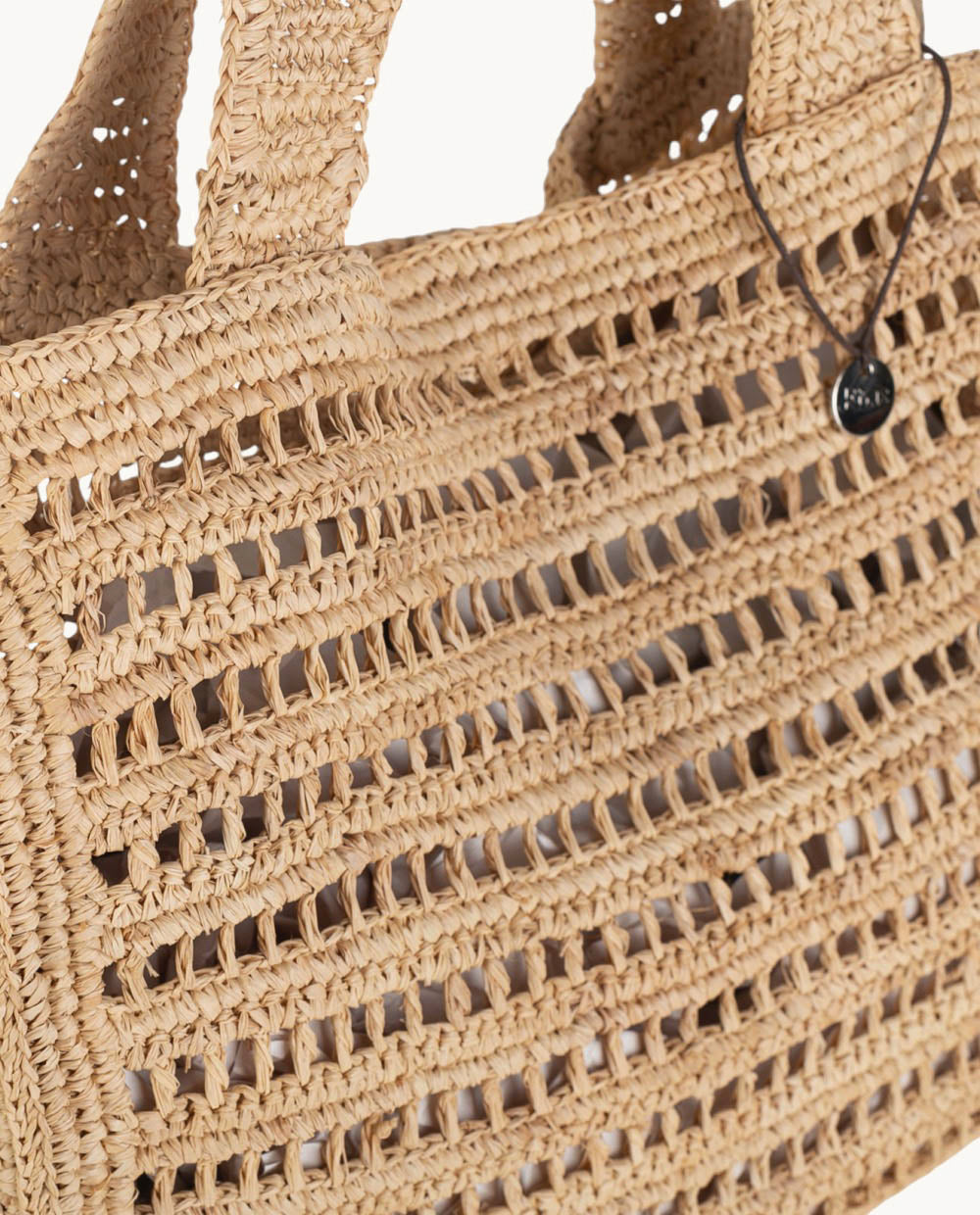 bolso-tote-de-rafia-natural-kbas-con-cierre-magn-tico-asa-de-hombro-36x14x31-cm image 3