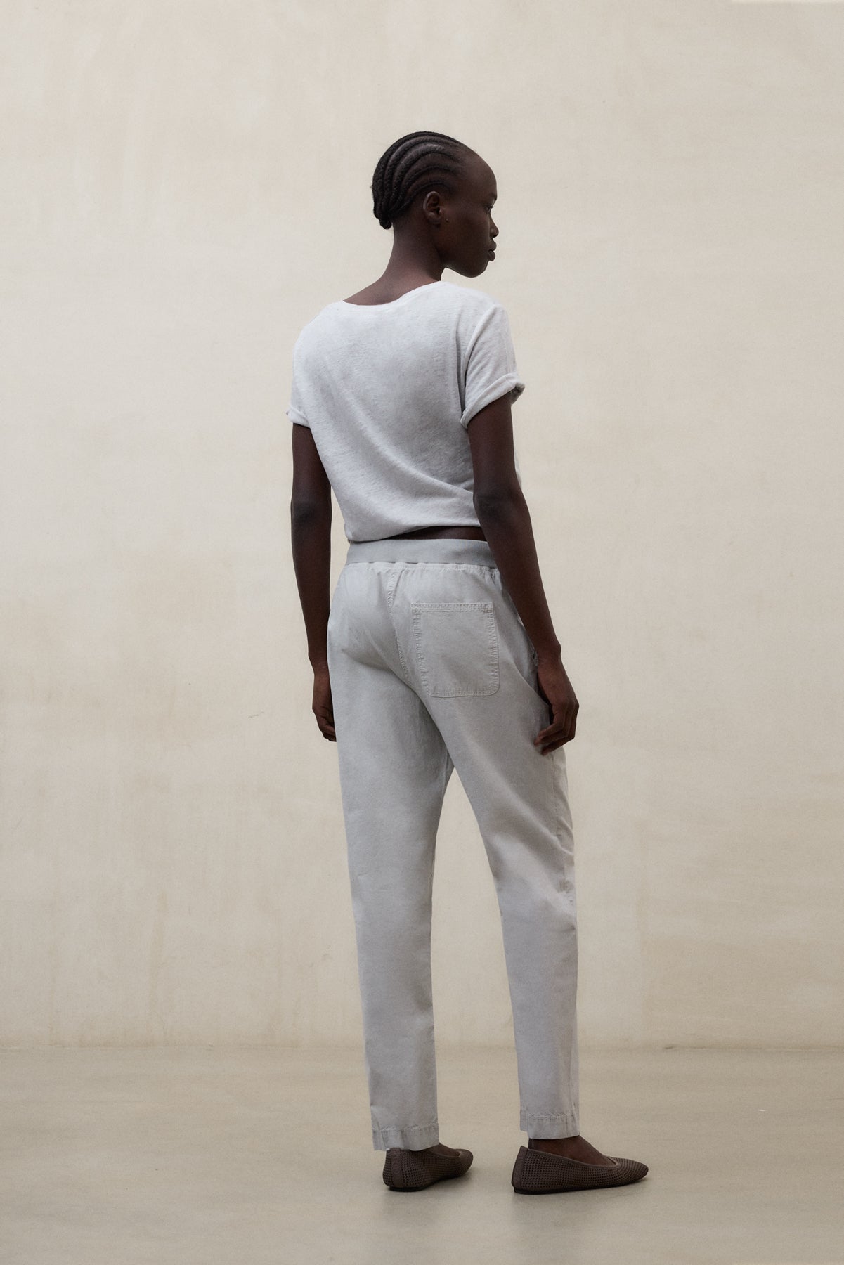 pantalones-ganges-gris-ecoalf-54-algod-n-org-nico-fit-regular image 3
