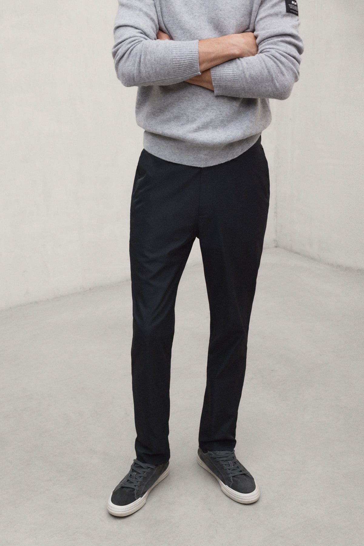pantal-n-t-cnico-bafi-de-ecoalf-para-hombre-100-poli-ster-reciclado-negro-fit-re image 2