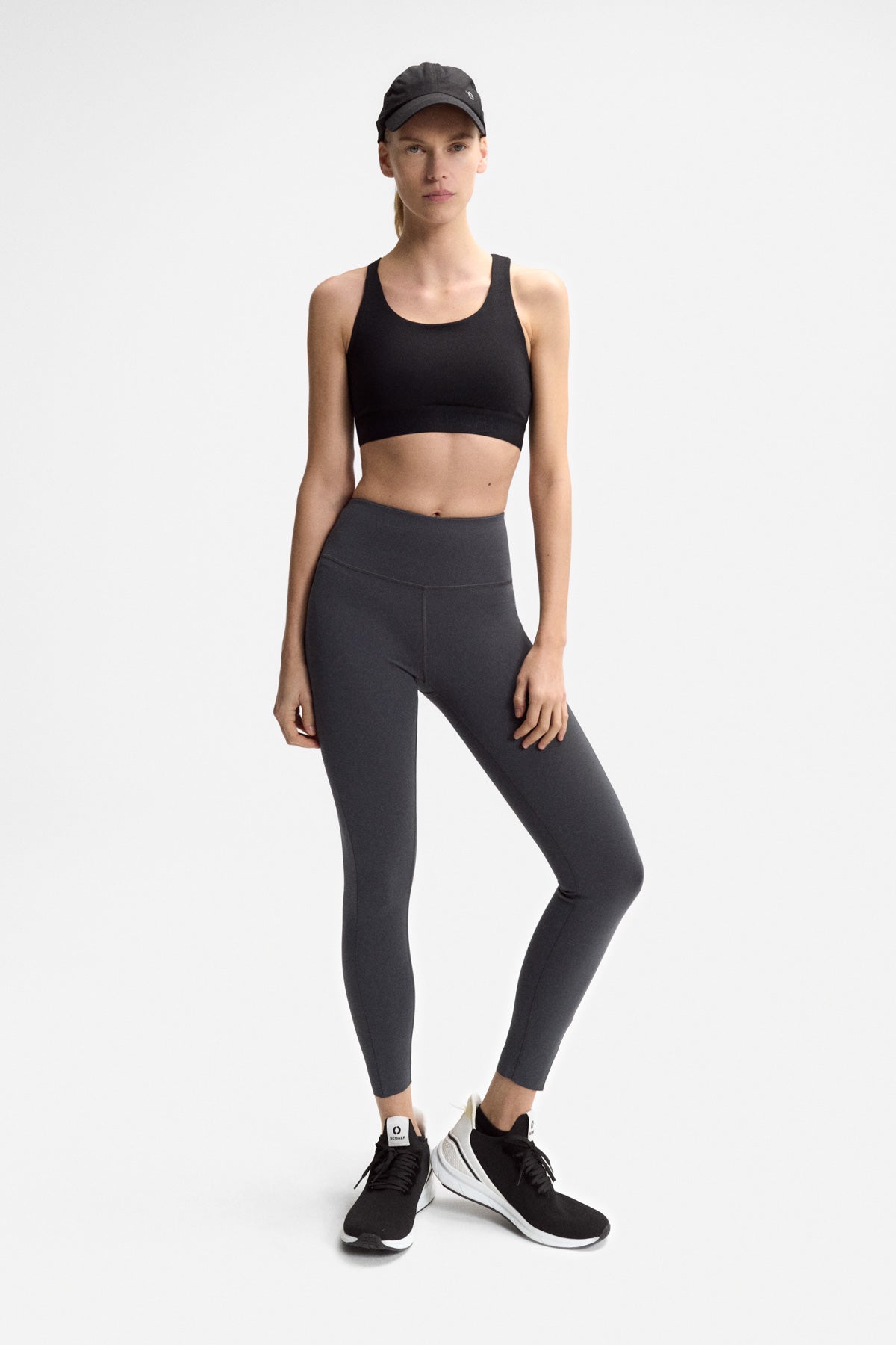 leggings-ecoalf-performance-lisbon-compresivos-y-transpirables-grises-para-runni image 3