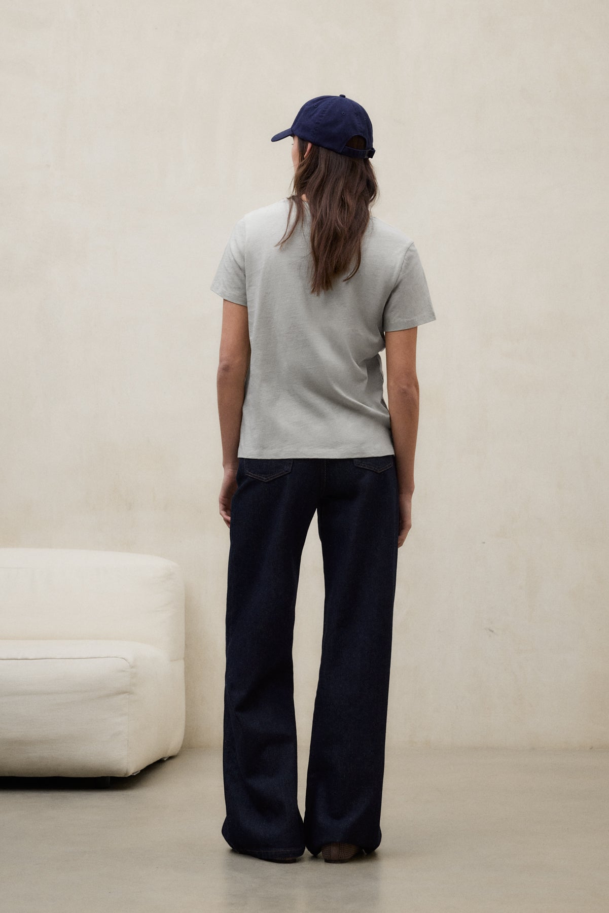 camiseta-ronda-gris-de-mujer-ecoalf image 2