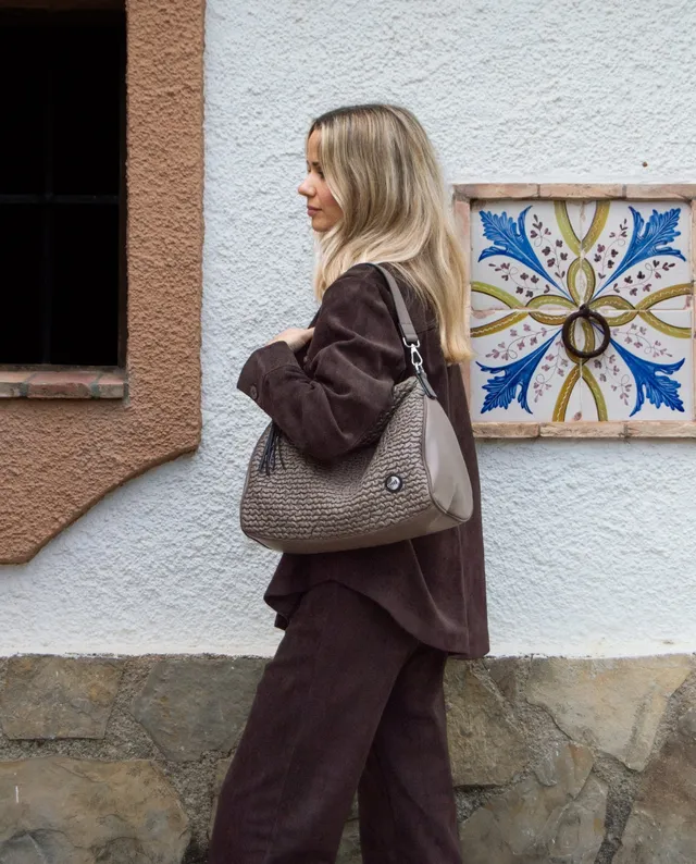 urban-spiga-bolso-de-hombro-de-piel-sint-tica-color-taupe-33x16x26-cm image 1