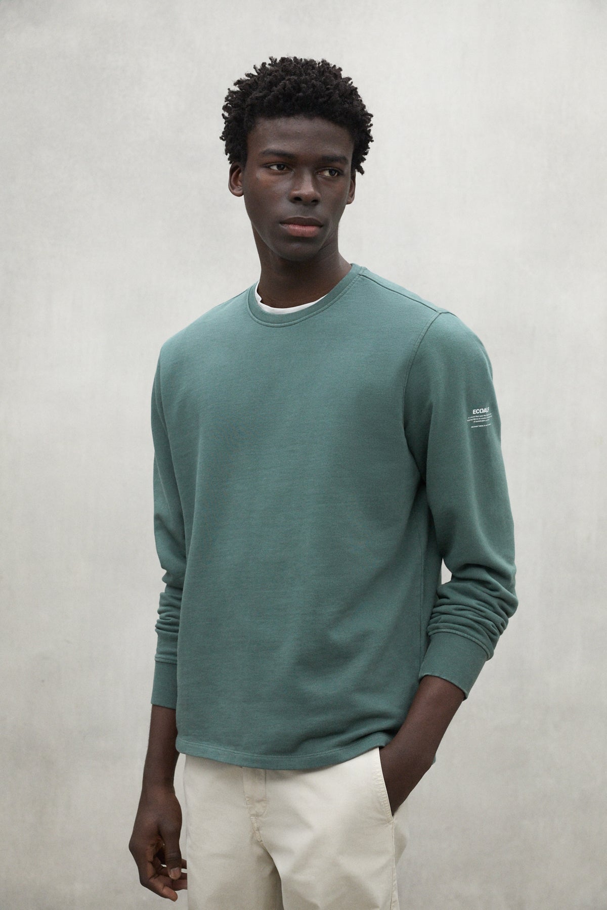 sudadera-sustano-de-ecoalf-para-hombre-algod-n-org-nico-y-reciclado-color-verde image 3
