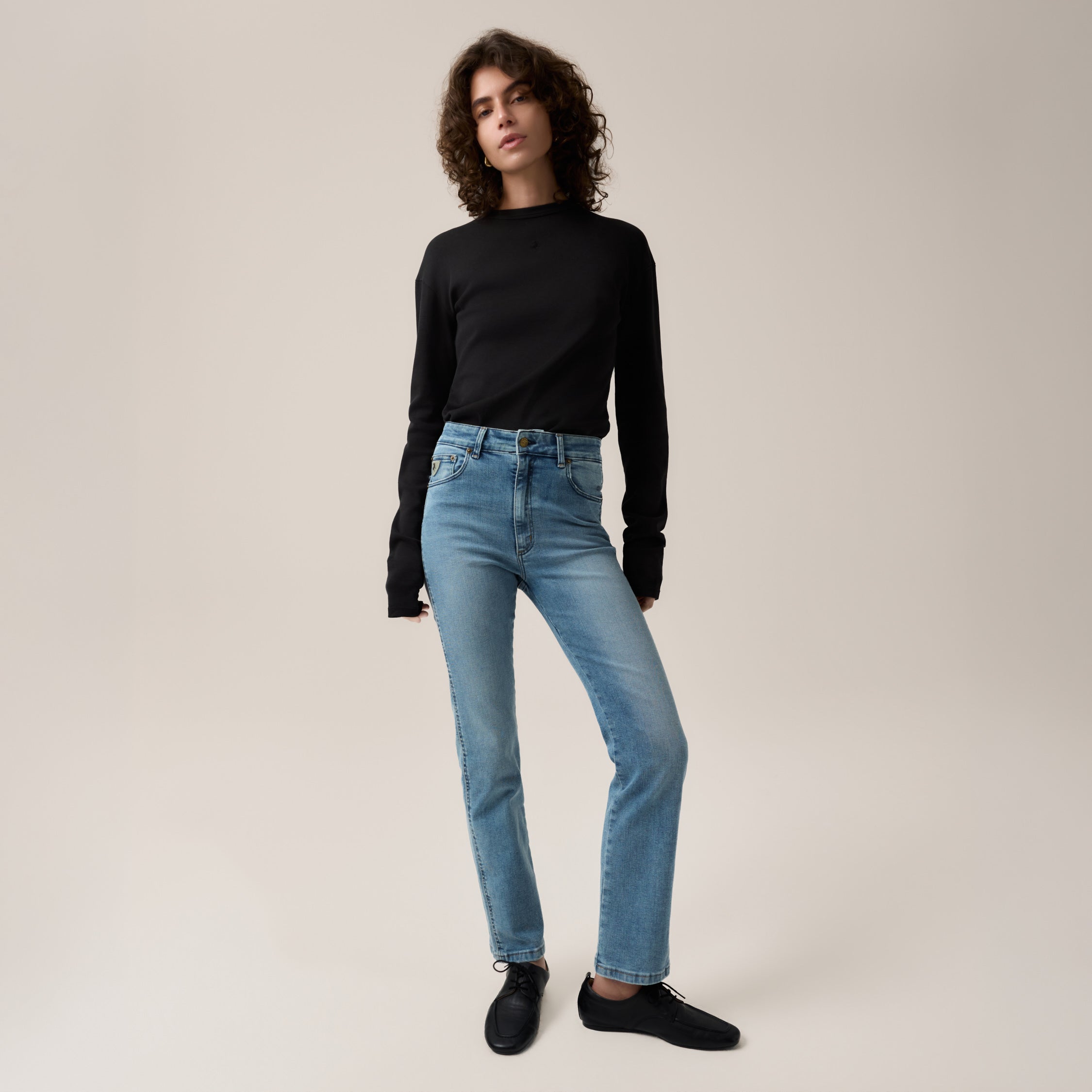 lois-malena-f-vaquero-cobaltstone image 1