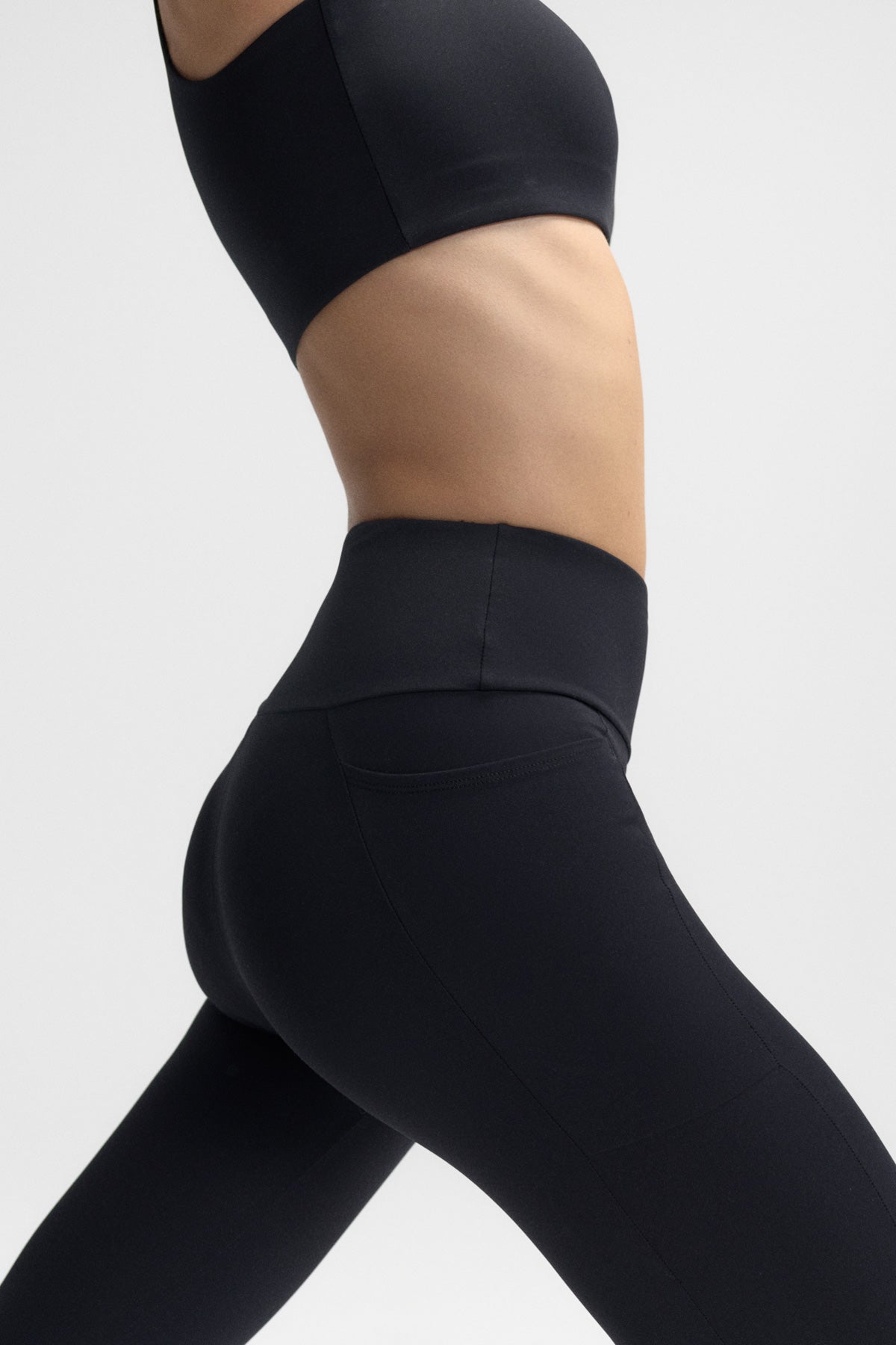 ecoalf-leggings-didasa-negros image 4