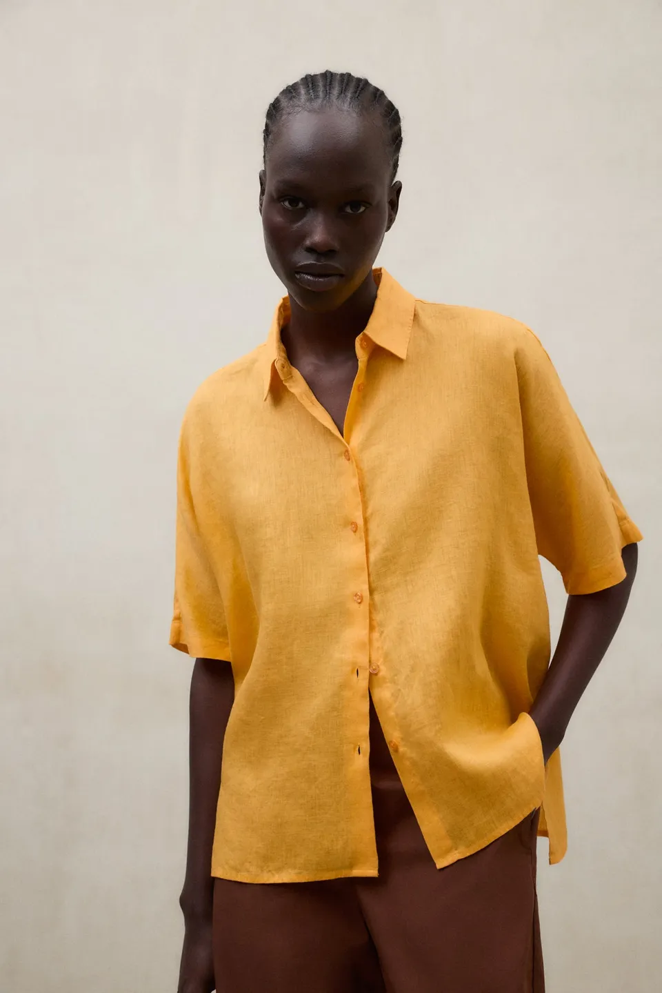 ecoalf-camisa-melania-naranja-lino-80-fit-oversize-y-cierre-de-botones image 1