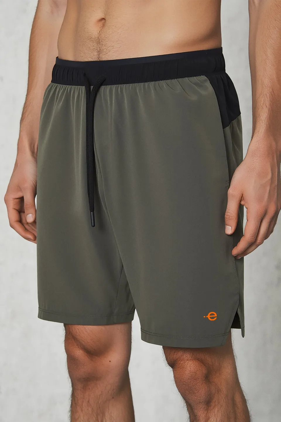 shorts-ecoalf-duan-verdes-poliamida-reciclada-ligeros-y-resistentes-hombre image 1