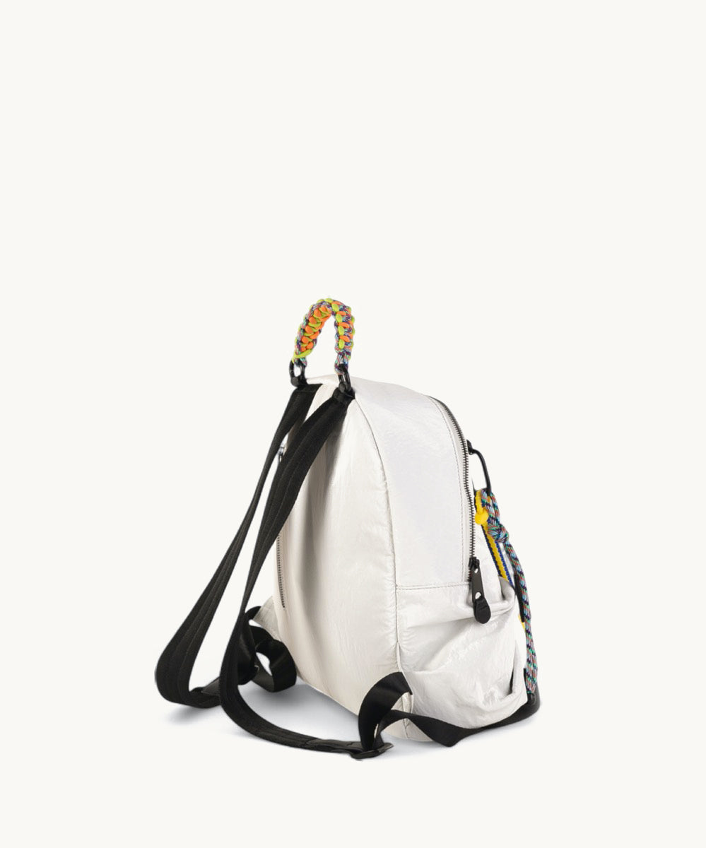kbas-urban-rania-mochila-de-nylon-blanco-asa-trenzada-multicolor-resistente-al-a image 2