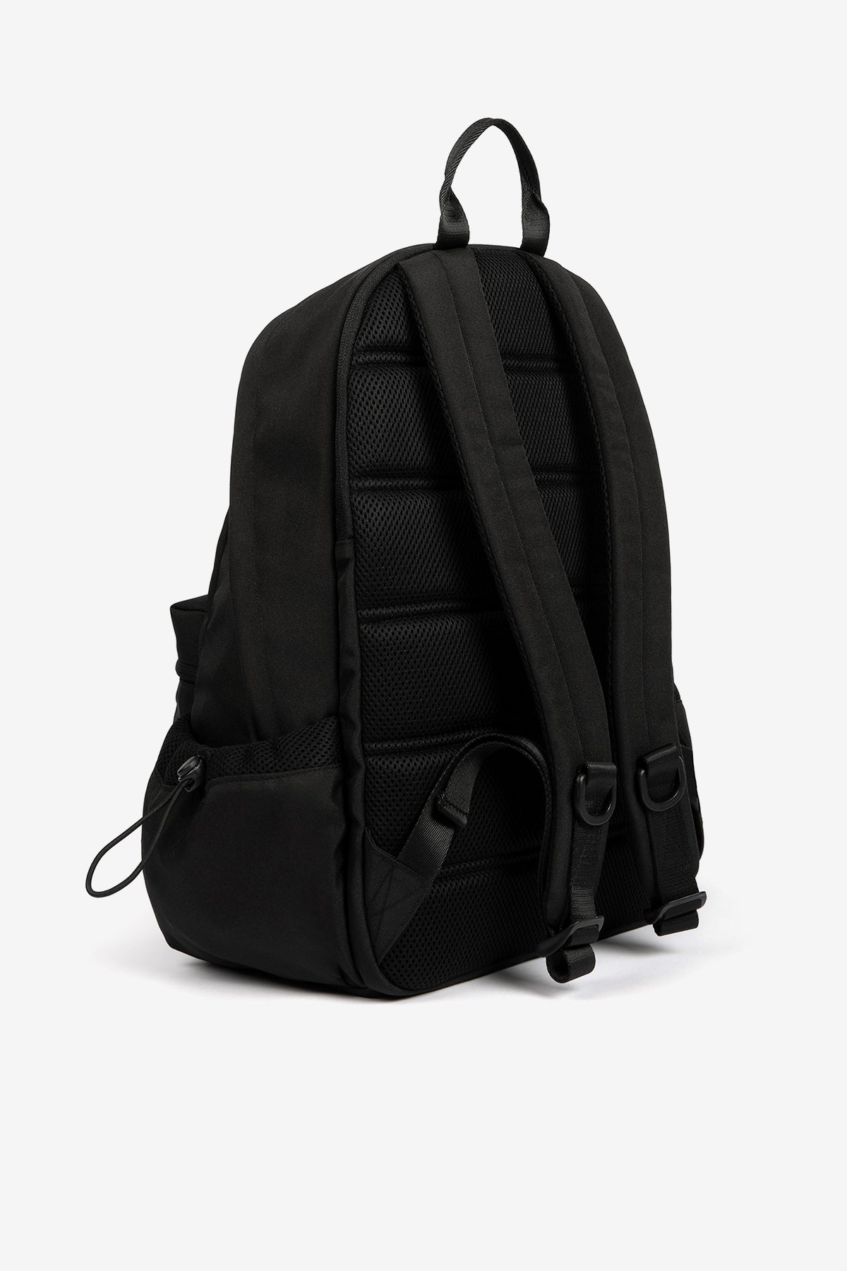 mochila-wakai-negra-de-ecoalf image 3