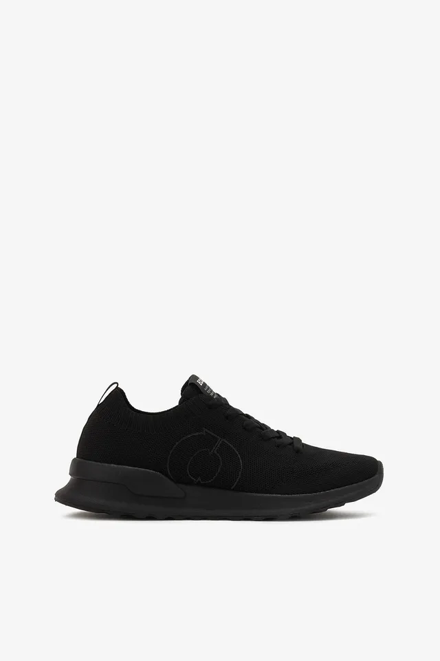 zapatilla-ecoalf-conde-knit-negra-para-mujer-ocean-yarn-vegana-y-t-cnica-strobel image 1